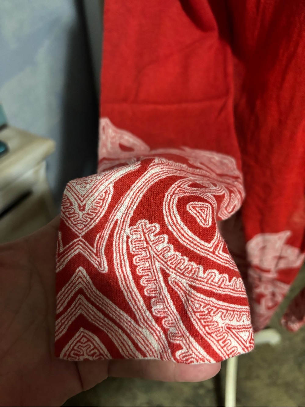 : Chico’s Dazzling Paisley Sweater Cardigan Red White Open Front Size 2 large - Picture 5 of 11